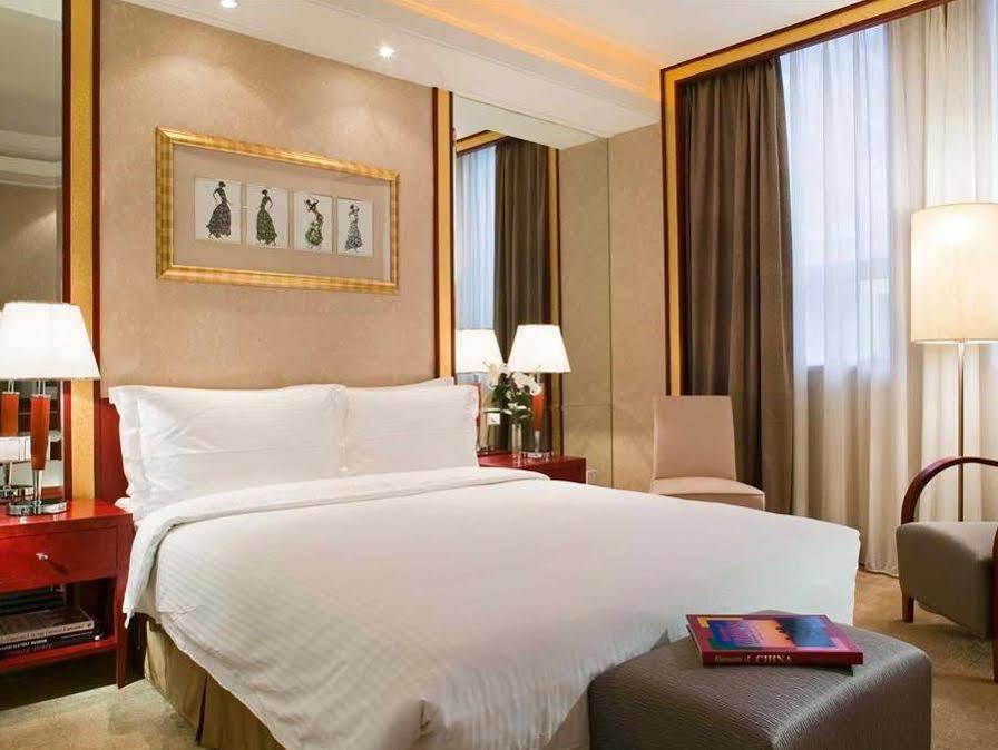 โรงแรมแกรนด์ เมอร์เคียว ออน เรนมิน สแควร์ ซีอาน ภายนอก รูปภาพ